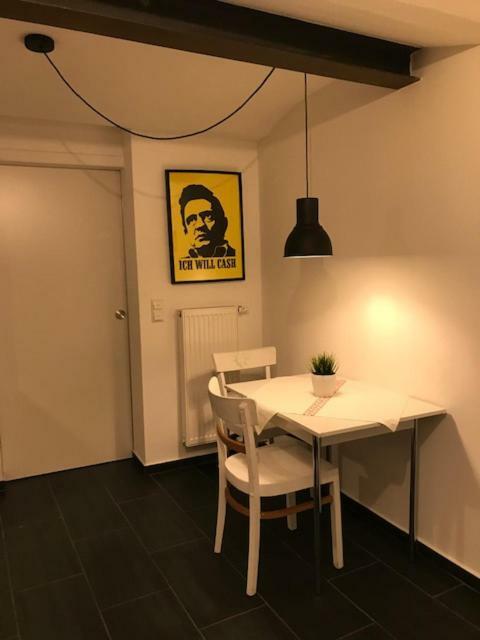 Buedinger Hof Daire Weinheim Dış mekan fotoğraf